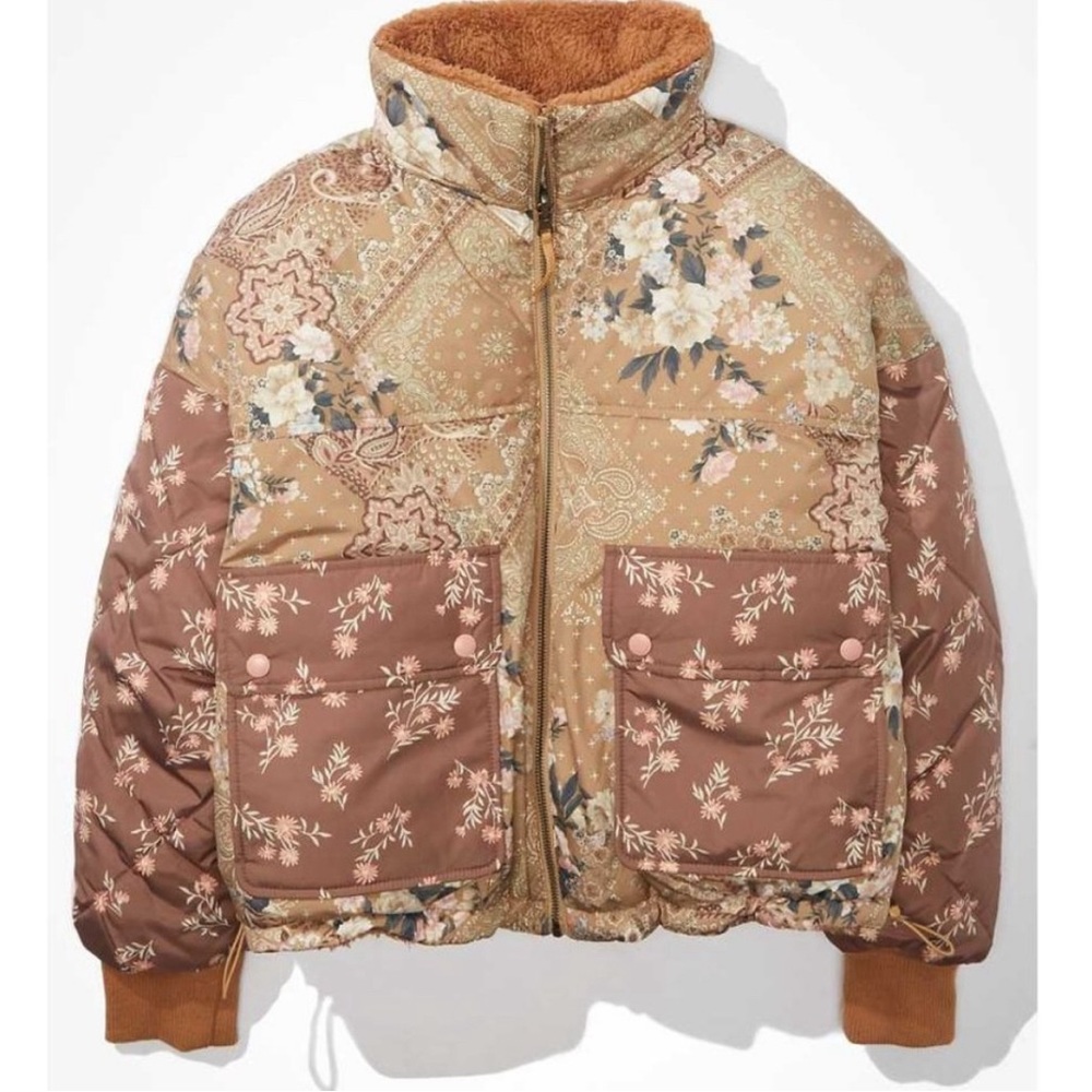 AE Reversible Chill Puffer 🌸